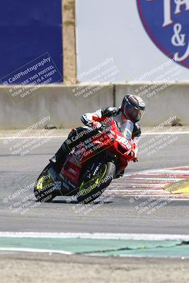 media/Aug-29-2025-TrackDaz (Fri) [[e7163b0dc3]]/B Minus/1240pm (Turn 11)/